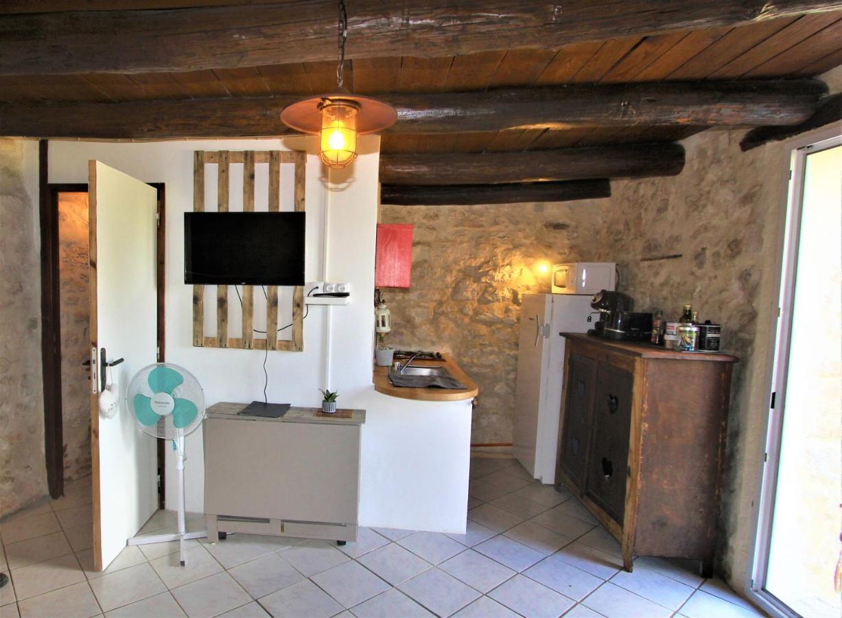 Studio Gard Calme Et Nature Russan Luaran gambar
